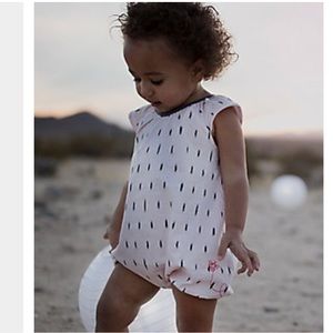 BURTS BEES BABY bubble romper